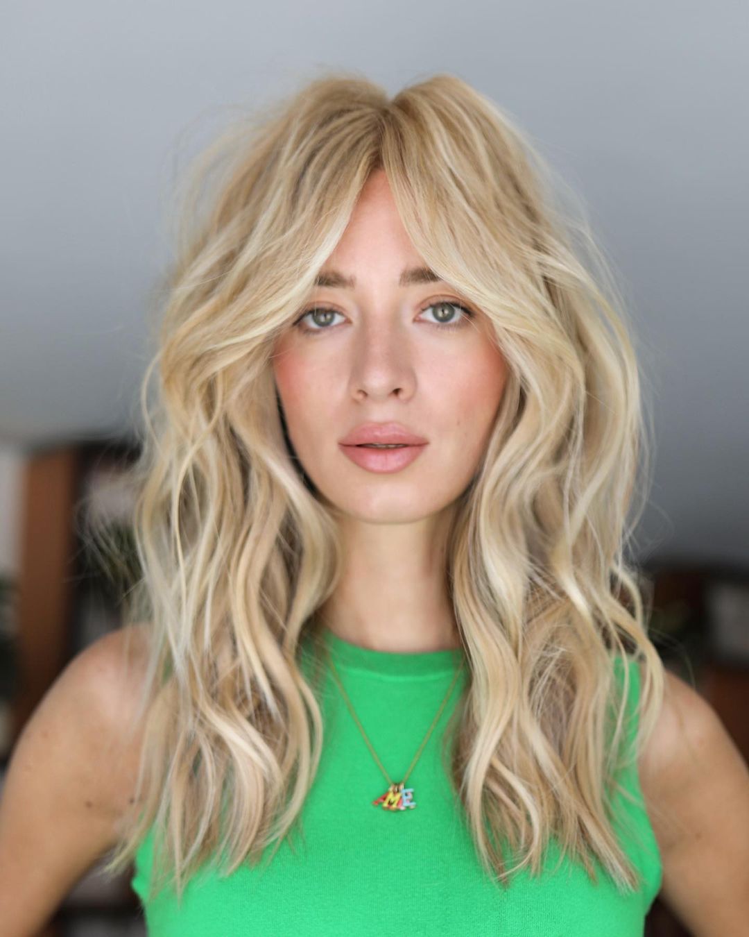 Medium-to-Long Wavy Hairstyle with Layers